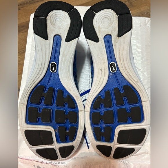 Men’s Nike Flyknit LUNAR 1 Shoes in blue Size 10. Deep cleaned ready to wear - Picture 4 of 5